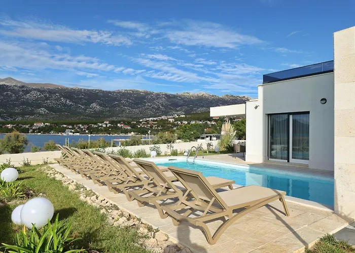 Wave Of Mit Meerblick, Beheiztem Pool Und Direktem Strandzugang - Familienfreundlich, 4 Sz, Villa