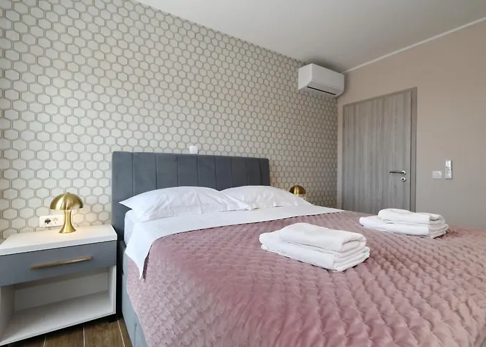Wave Of Mit Meerblick, Beheiztem Pool Und Direktem Strandzugang - Familienfreundlich, 4 Sz, Villa *