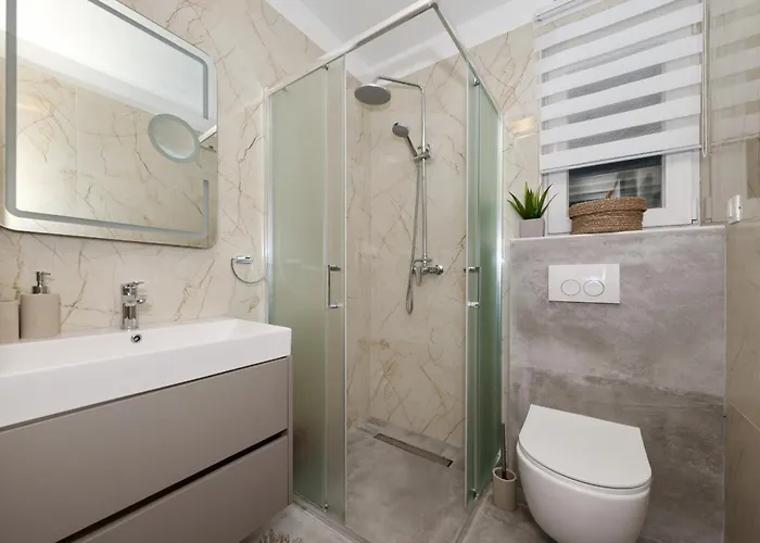 Villa Wave Of Mit Meerblick, Beheiztem Pool Und Direktem Strandzugang - Familienfreundlich, 4 Sz, Rovanjska