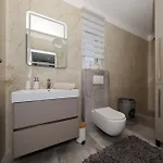 Wave Of Mit Meerblick, Beheiztem Pool Und Direktem Strandzugang - Familienfreundlich, 4 Sz, * Rovanjska