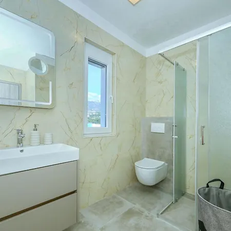 Vila Wave Of Mit Meerblick, Beheiztem Pool Und Direktem Strandzugang - Familienfreundlich, 4 Sz, *