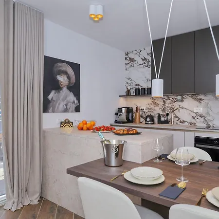 Wave Of Mit Meerblick, Beheiztem Pool Und Direktem Strandzugang - Familienfreundlich, 4 Sz, *