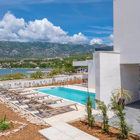 Wave Of Mit Meerblick, Beheiztem Pool Und Direktem Strandzugang - Familienfreundlich, 4 Sz,