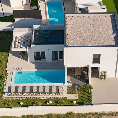Wave Of Mit Meerblick, Beheiztem Pool Und Direktem Strandzugang - Familienfreundlich, 4 Sz, * Rovanjska
