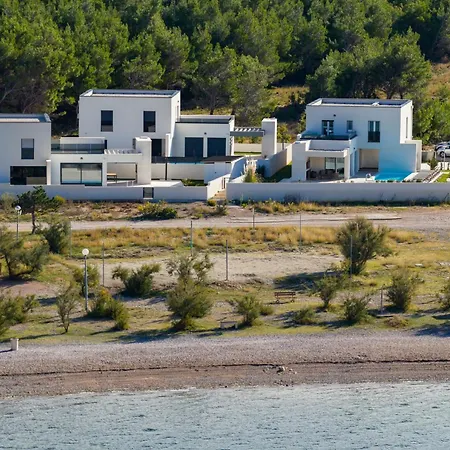 Wave Of Mit Meerblick, Beheiztem Pool Und Direktem Strandzugang - Familienfreundlich, 4 Sz, 빌라 *