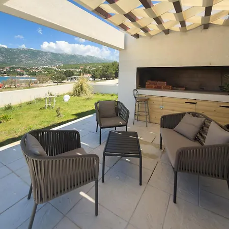Wave Of Mit Meerblick, Beheiztem Pool Und Direktem Strandzugang - Familienfreundlich, 4 Sz, Vila