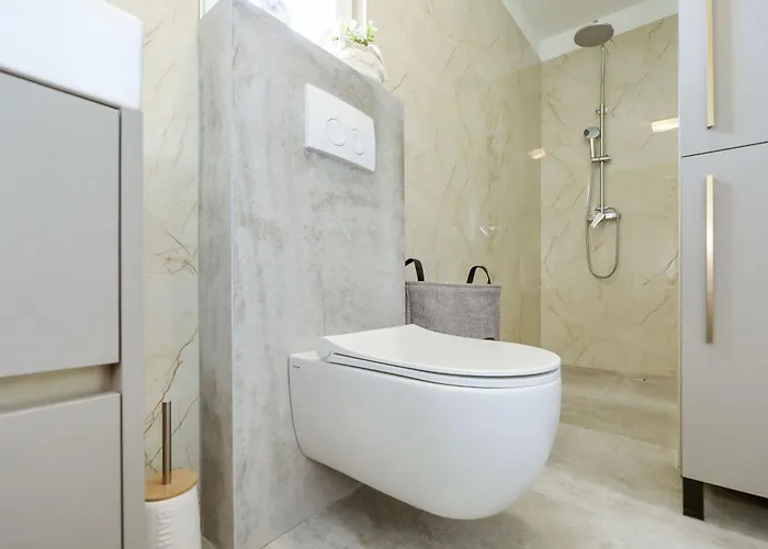 Wave Of Mit Meerblick, Beheiztem Pool Und Direktem Strandzugang - Familienfreundlich, 4 Sz, * Rovanjska