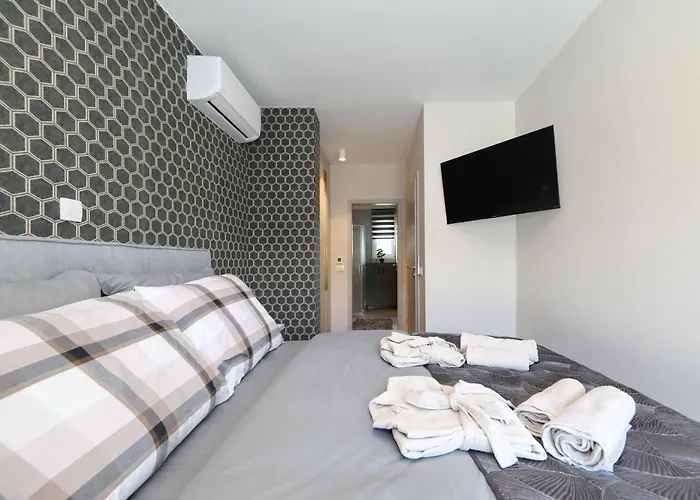 Vila Wave Of Mit Meerblick, Beheiztem Pool Und Direktem Strandzugang - Familienfreundlich, 4 Sz, *