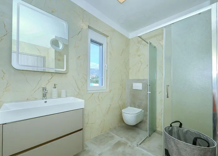Vila Wave Of Mit Meerblick, Beheiztem Pool Und Direktem Strandzugang - Familienfreundlich, 4 Sz, *