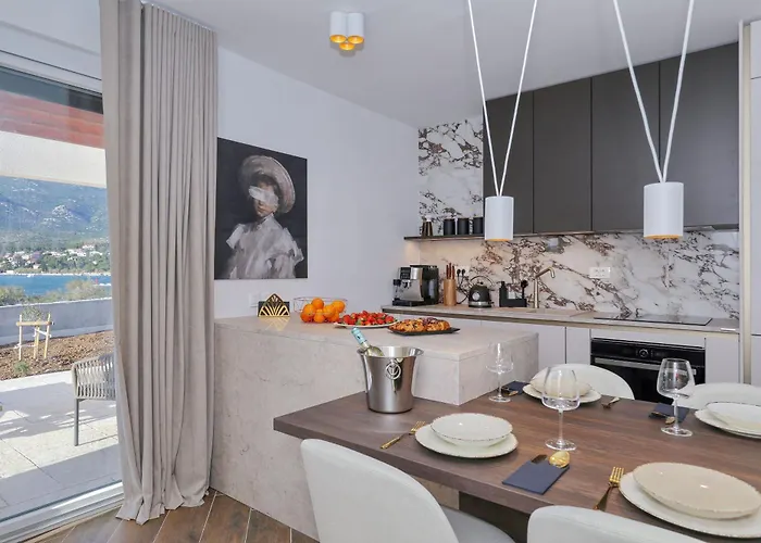 Wave Of Mit Meerblick, Beheiztem Pool Und Direktem Strandzugang - Familienfreundlich, 4 Sz, *