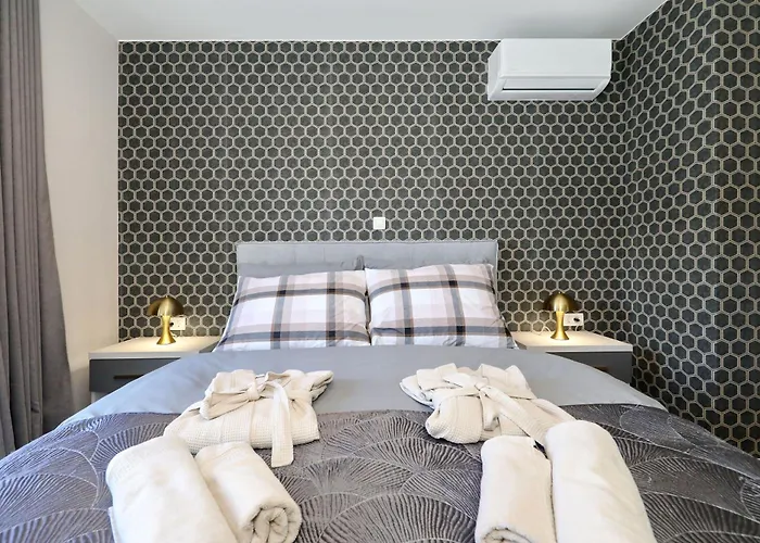 Wave Of Mit Meerblick, Beheiztem Pool Und Direktem Strandzugang - Familienfreundlich, 4 Sz, Villa