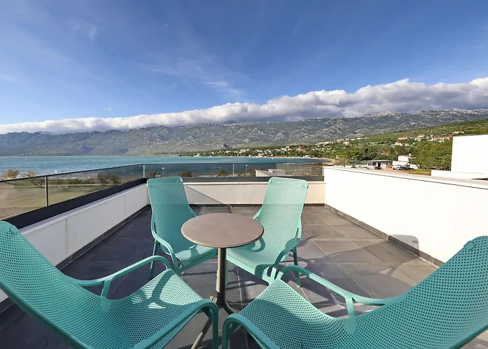 Vila Wave Of Mit Meerblick, Beheiztem Pool Und Direktem Strandzugang - Familienfreundlich, 4 Sz, Rovanjska
