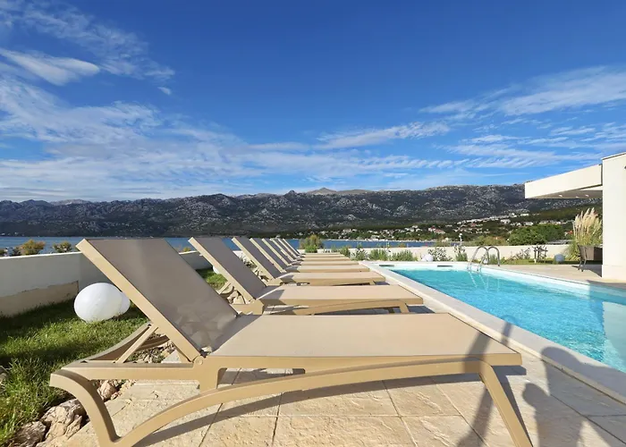 Wave Of Mit Meerblick, Beheiztem Pool Und Direktem Strandzugang - Familienfreundlich, 4 Sz, Villa